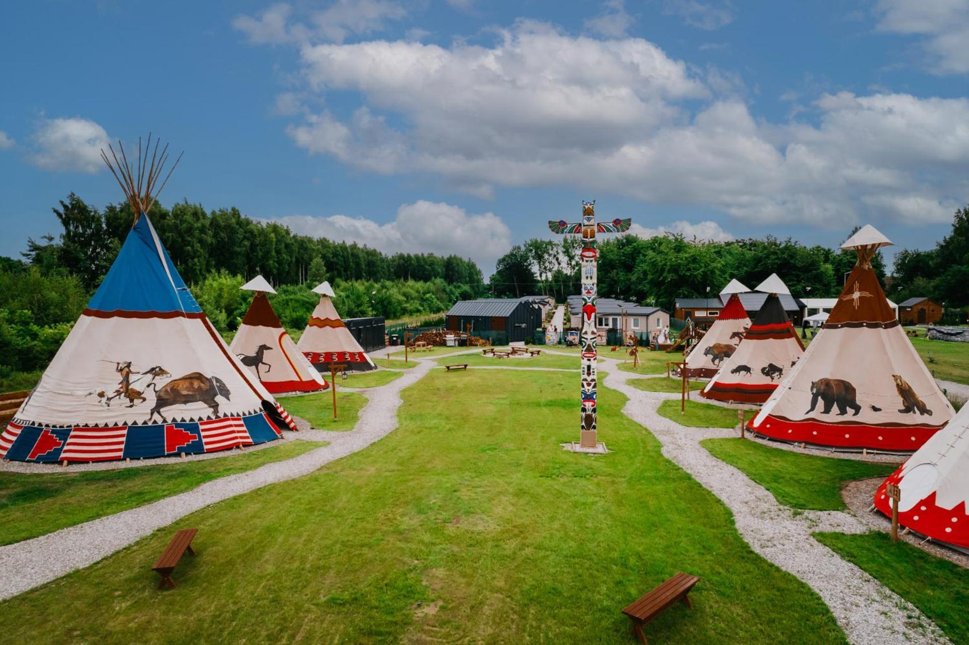 Indiana Camp - 150 M Od Suntago Park Otel Grabce-Towarzystwo Dış mekan fotoğraf